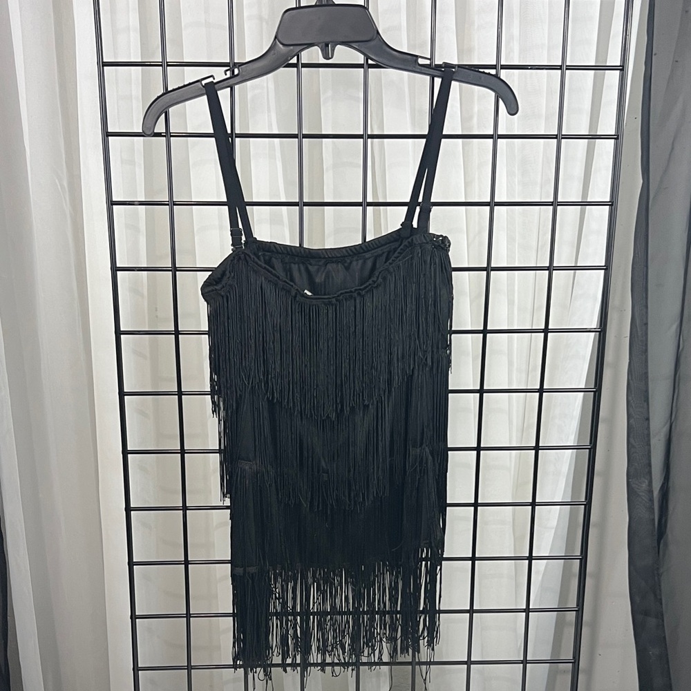 VINTAGE Black FringeTop with Sequin Detail. Perfect holiday top! - Picture 8 of 10